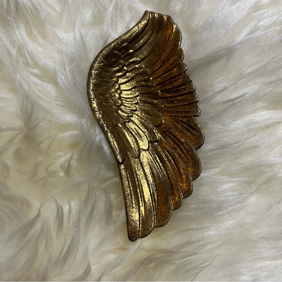 Other - Gold Angel Wing Dish